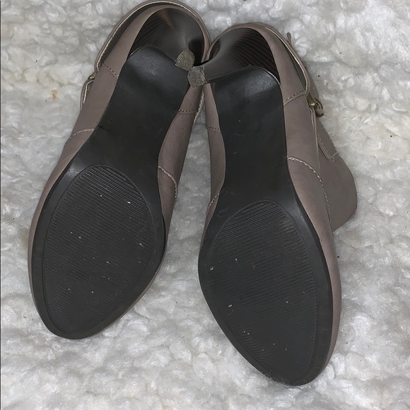 New Direction booties - Picture 8 of 8